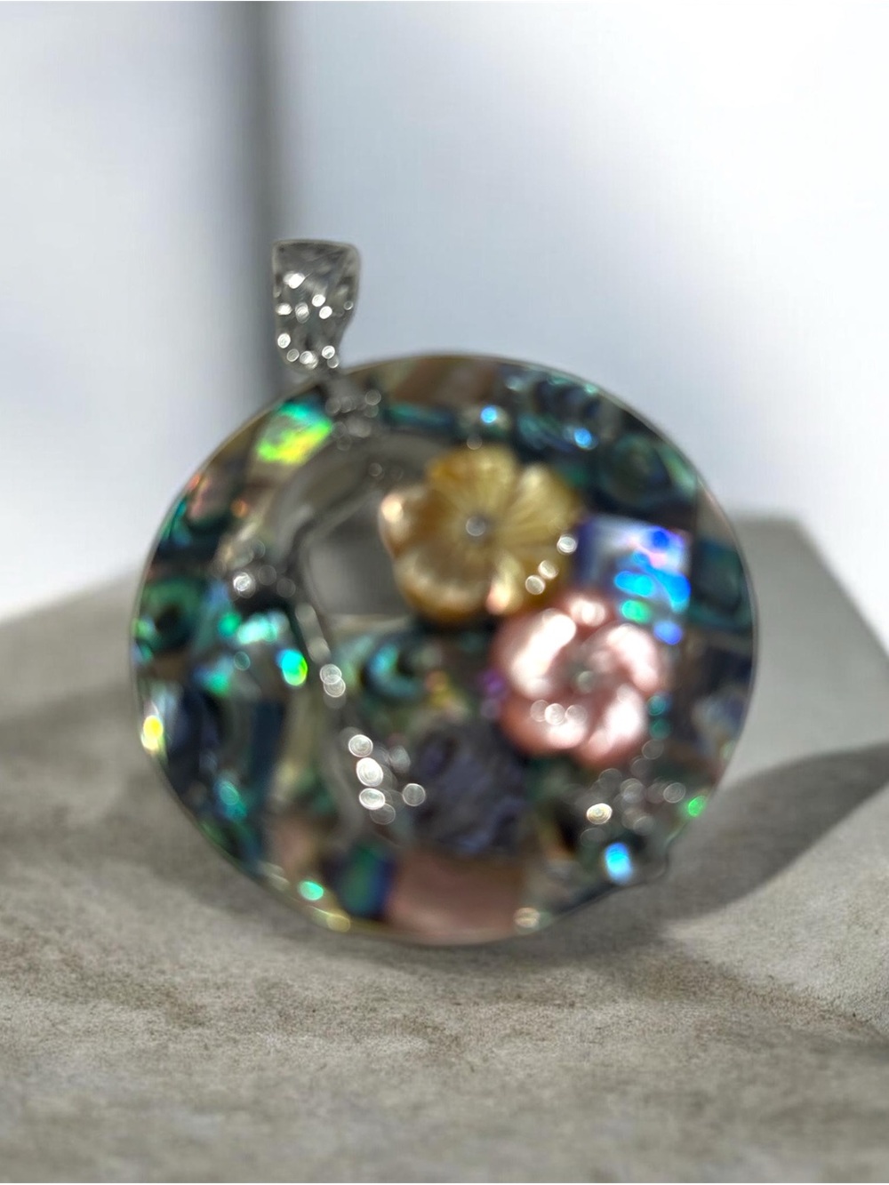 Iridescent Abalone Floral Pendant Necklace - Multi-Color